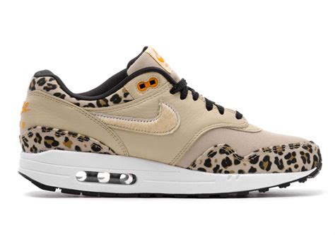 nike air max 1 dames leopard grijs wit crème rood|nike air max 1.